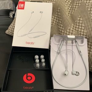 BeatsX wireless head phones